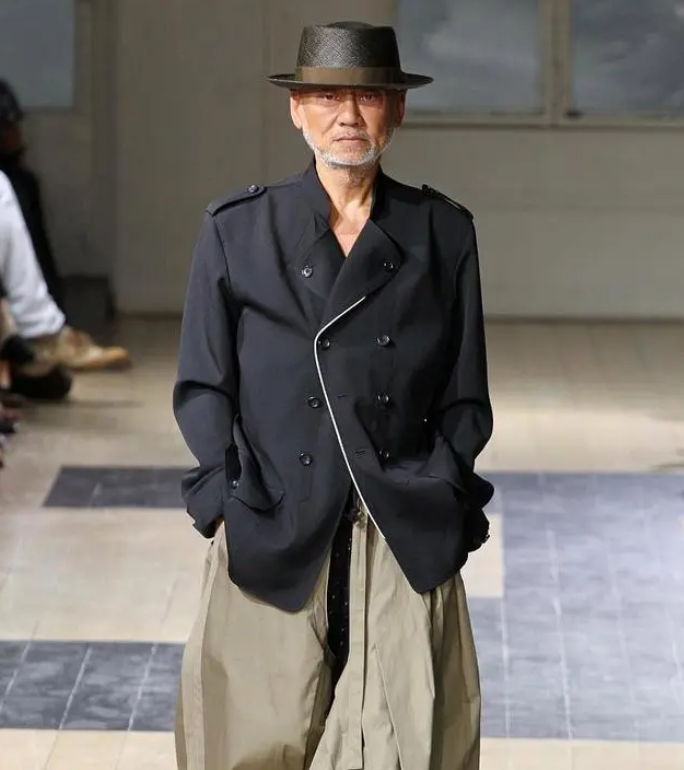 日本品牌衣服有哪些?如何找到最適合自己的時尚風格 日本品牌衣服有哪些?如何找到最適合自己的時尚風格