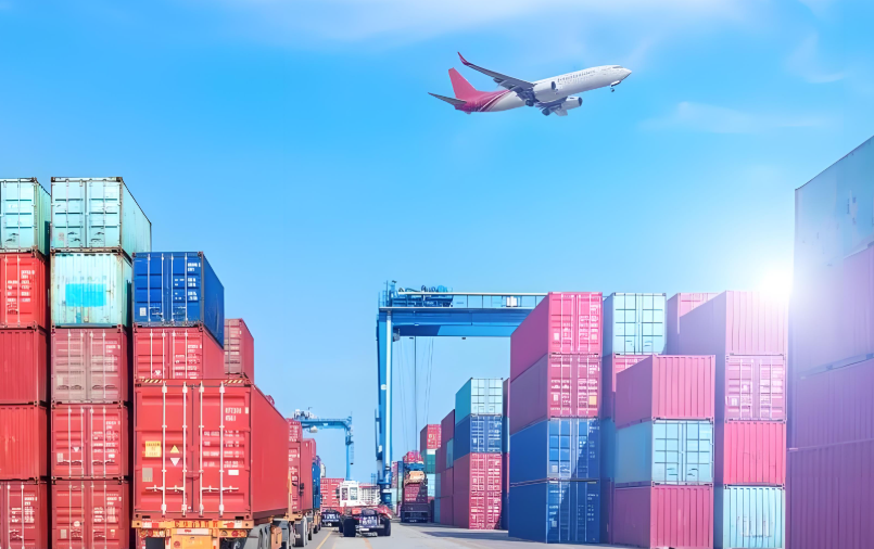 重庆前4月外贸进出口总值达2264.6亿元（国际贸易新闻资讯）