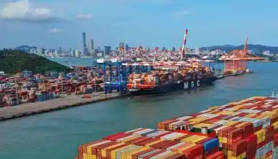 旺季海運必延誤?如何提前規(guī)避“排倉+塞港”雙重風險 旺季海運必延誤?如何提前規(guī)避“排倉+塞港”雙重風險