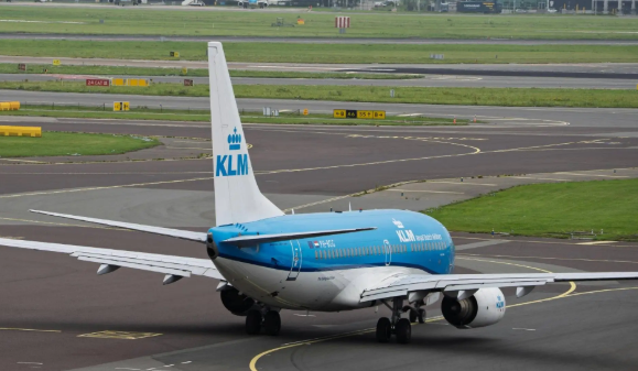 國際快遞清關需要提供什么文件？發(fā)票、裝箱單、原產(chǎn)地證要求