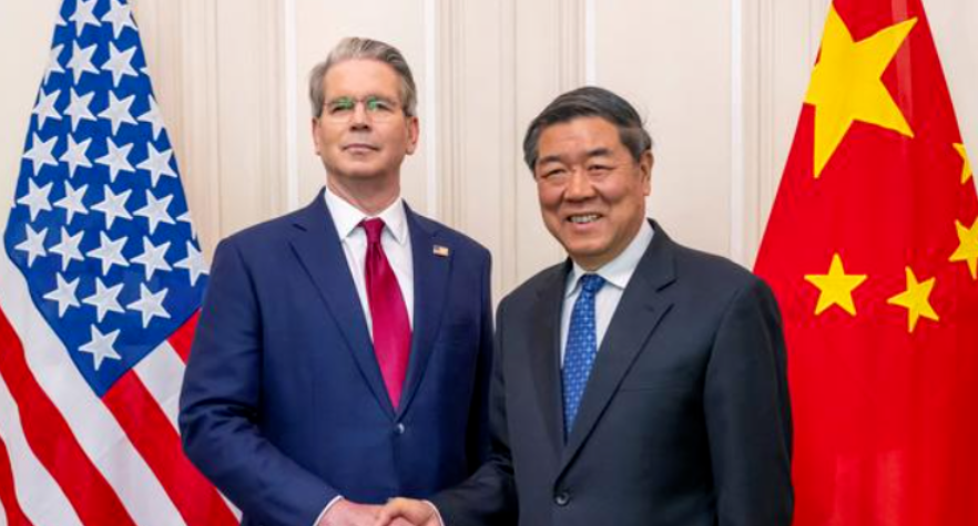 中美谈判大反转!美国弃100%关税,中国稀土管制延期! 中美谈判大反转!美国弃100%关税,中国稀土管制延期!